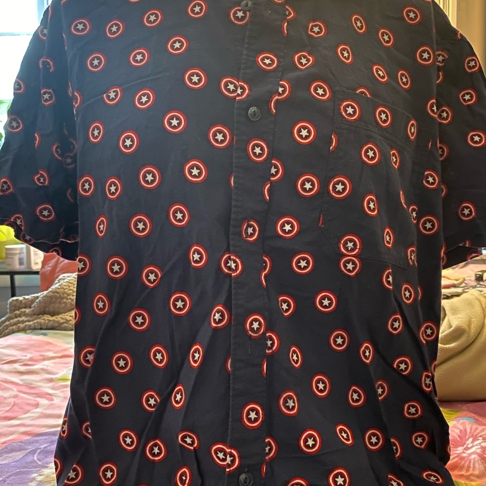 XL Marvel Comics Captain America Button Up